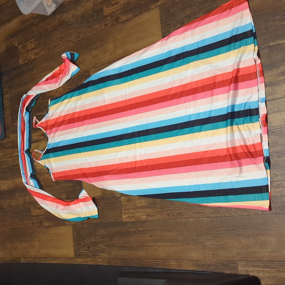 NWOT- Maxi Dress Womans Unknown Brand